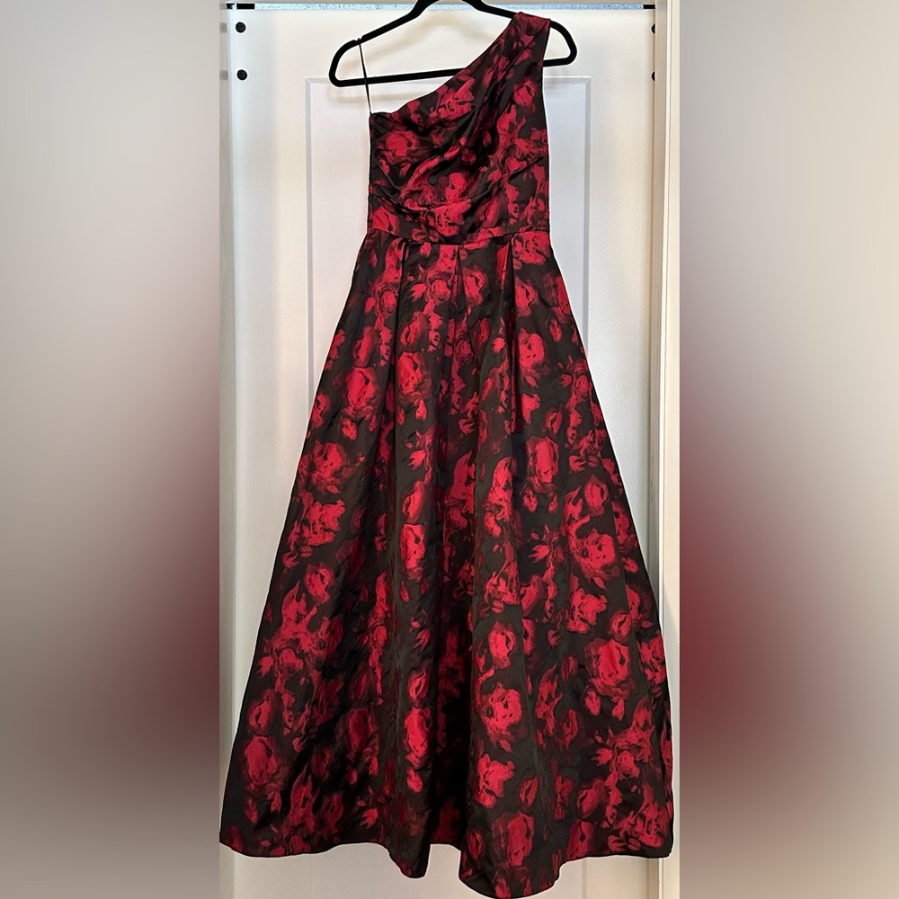 Carmen Marc Valvo One-Shoulder Dress in Red and Black Floral